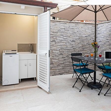 Versilia Residence - Colombo Лидо Ди Камайоре Екстериор снимка