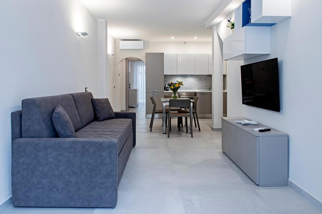Versilia Residence - Colombo Лидо Ди Камайоре Екстериор снимка