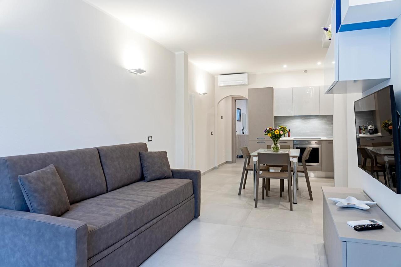 Versilia Residence - Colombo Лидо Ди Камайоре Екстериор снимка