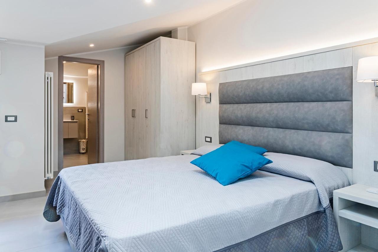 Versilia Residence - Colombo Лидо Ди Камайоре Екстериор снимка